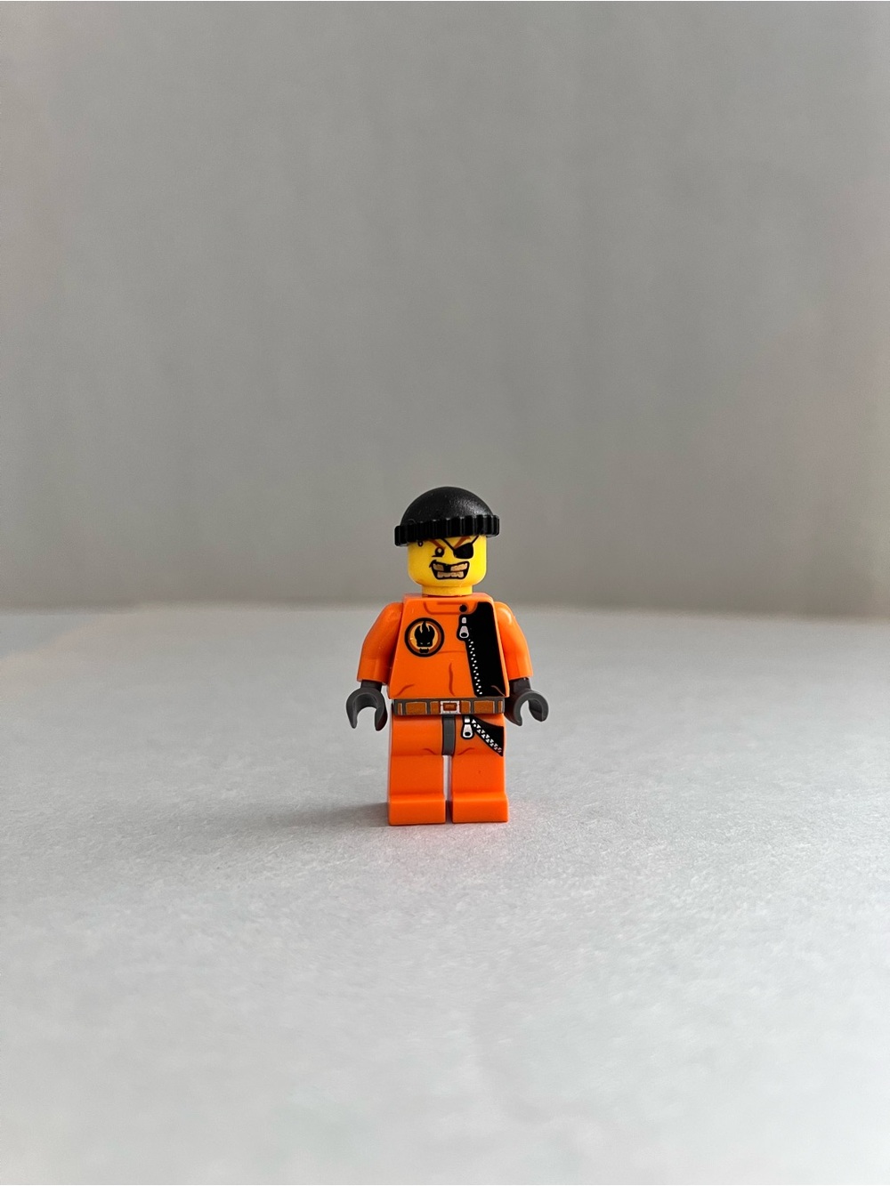 LEGO Agents Gold Tooth Minifigure